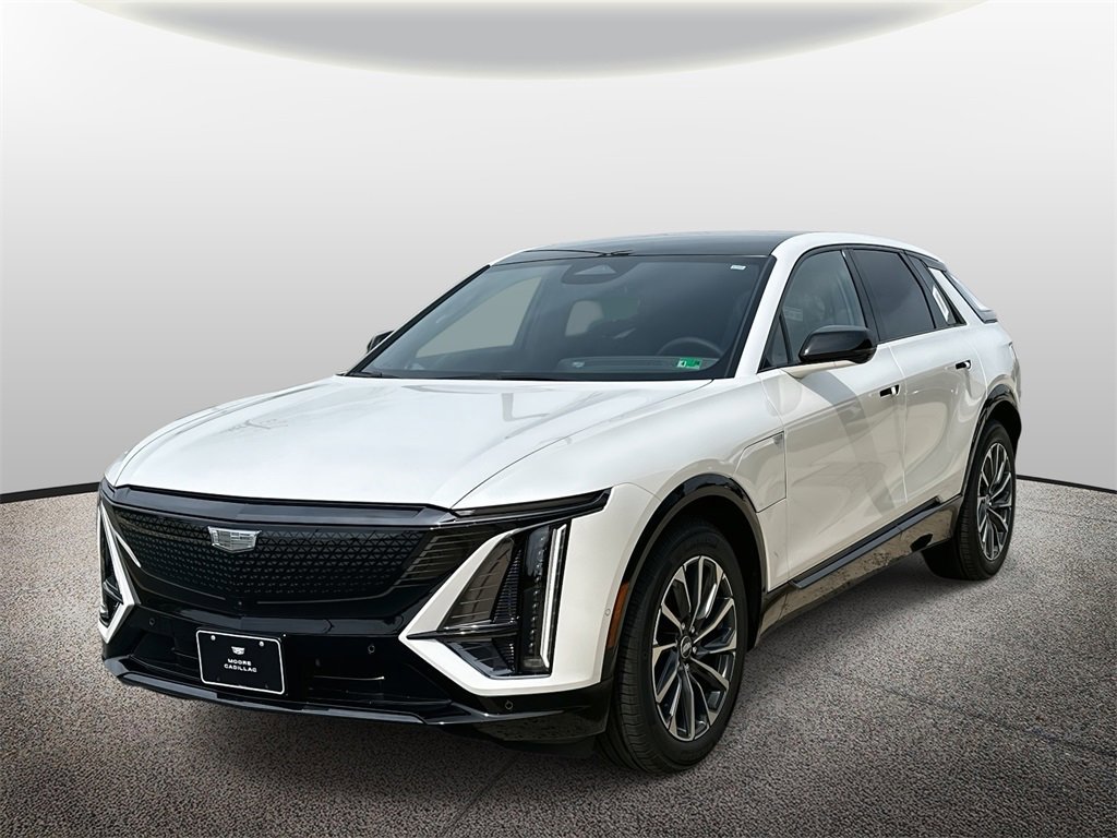 New 2025 Cadillac Lyriq Sport image 5
