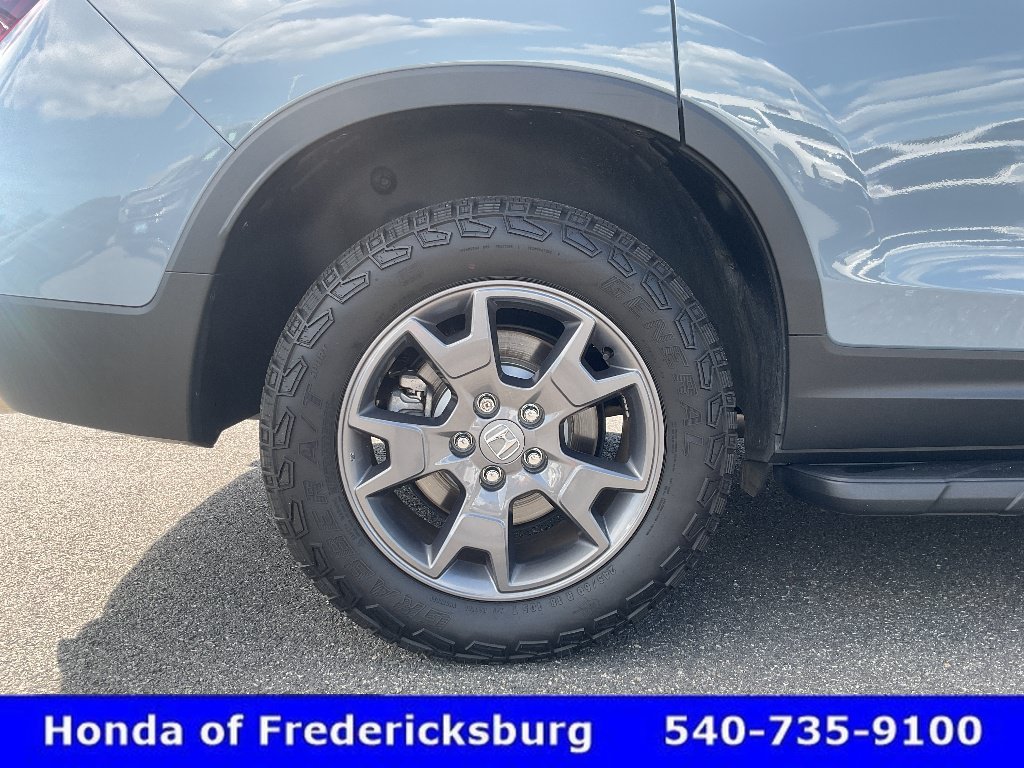 Used 2024 Honda Passport TrailSport image 11