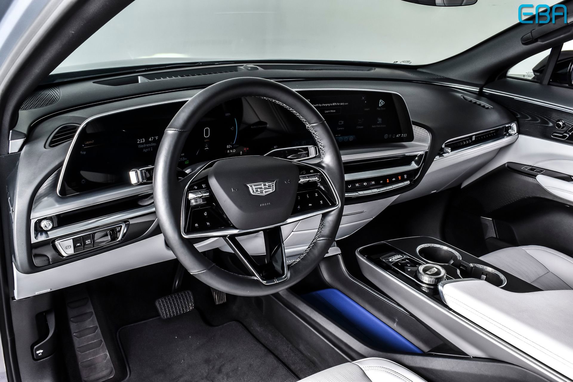 Used 2024 Cadillac Lyriq Luxury image 14