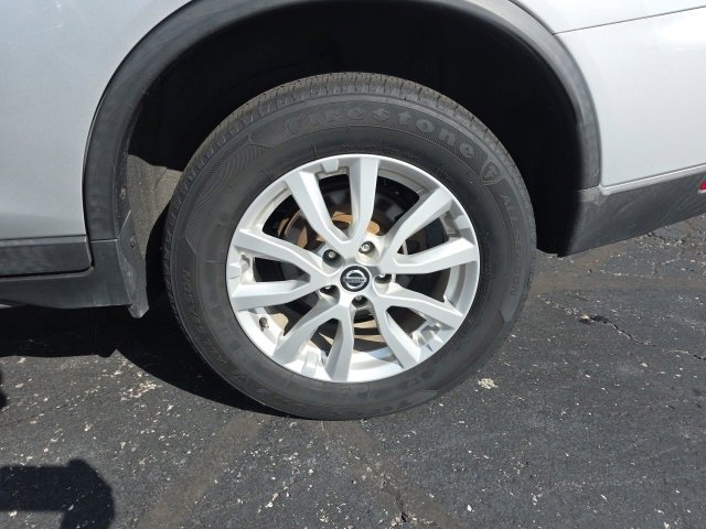 Used 2019 Nissan Rogue SV image 55