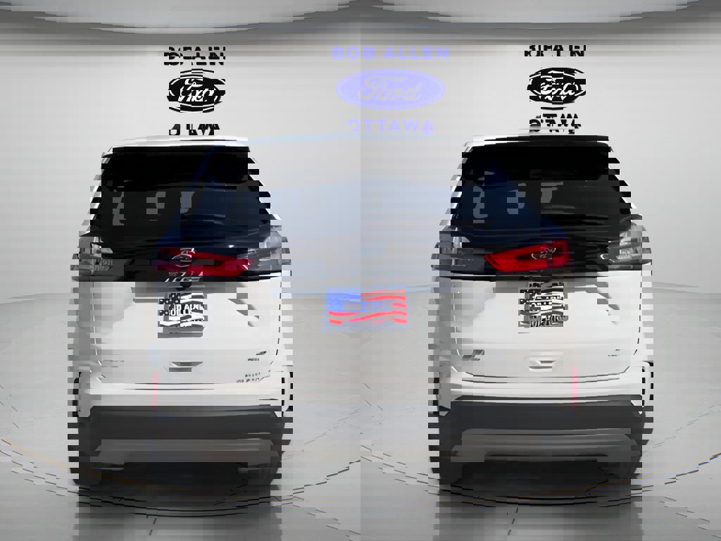 Used 2023 Ford Edge SEL w/ Convenience Package image 6