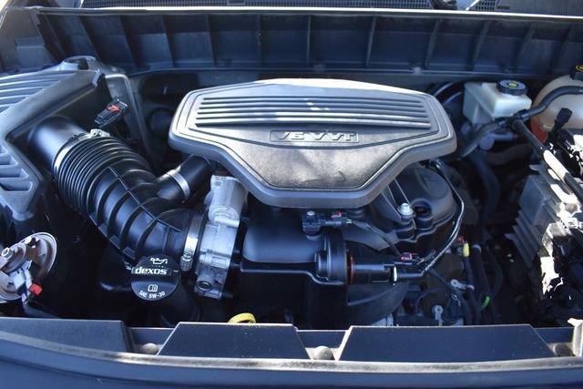 Used 2018 GMC Acadia SLT w/ LPO, Floor Liner Package AWD/4WD image 38