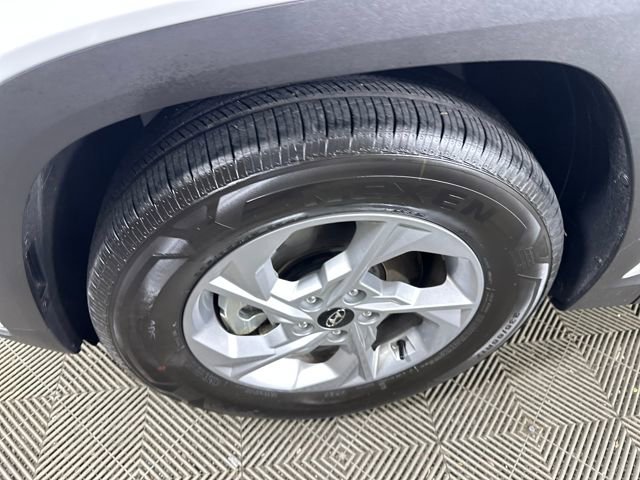 Certified 2024 Hyundai Tucson SE image 10