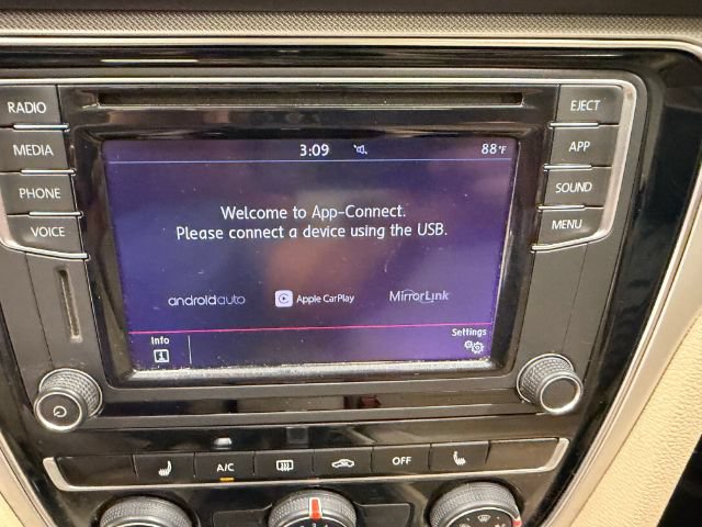 Used 2019 Volkswagen Passat 2.0T Wolfsburg w/ Wheels & Sunroof Package FWD image 25