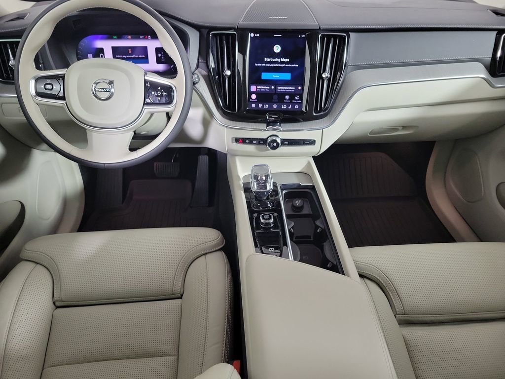 Used 2024 Volvo XC60 B5 Ultimate w/ Protection Package Premier AWD/4WD image 17