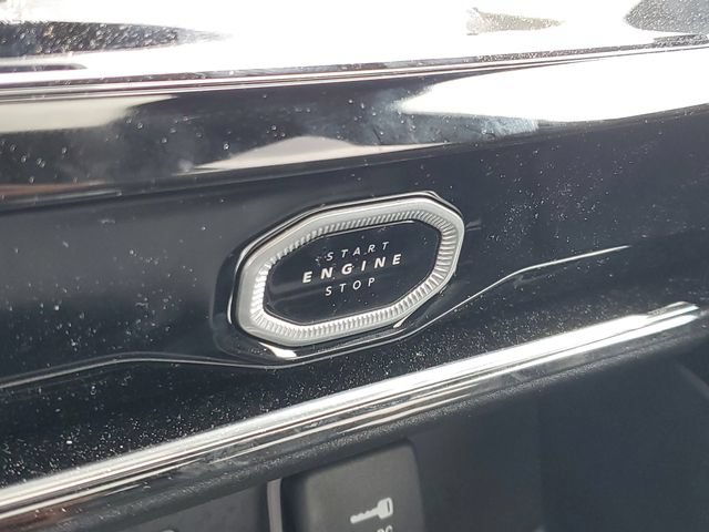 New 2026 Jeep Grand Cherokee Altitude AWD/4WD image 24