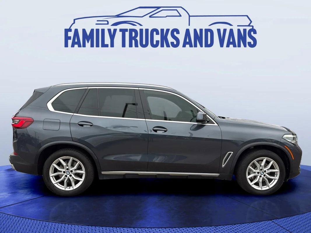 Used 2019 BMW X5 xDrive40i w/ Premium Package 2 AWD/4WD image 6