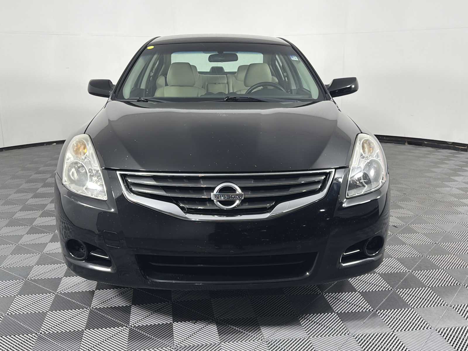 Used 2012 Nissan Altima 2.5 S FWD image 2