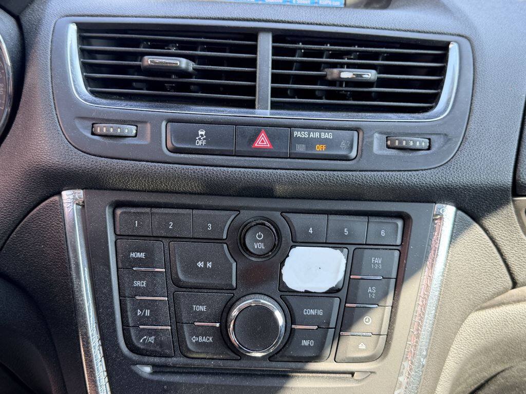 Used 2015 Buick Encore Convenience FWD image 20