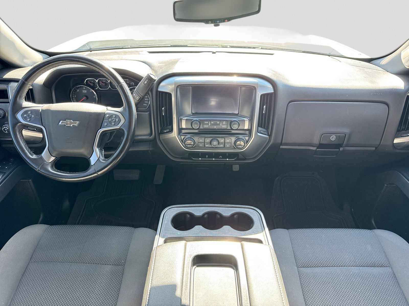 Used 2018 Chevrolet Silverado 1500 LT w/ All Star Edition AWD/4WD image 18