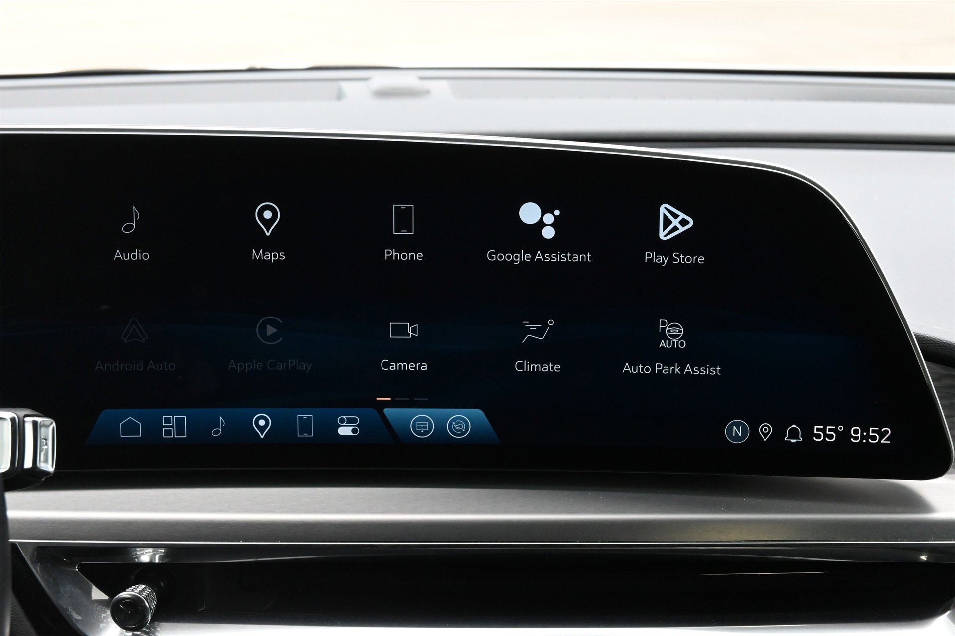 Certified 2024 Cadillac Lyriq Luxury image 12