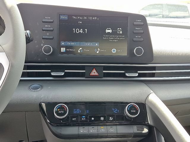 New 2026 Hyundai Elantra Sport FWD image 9