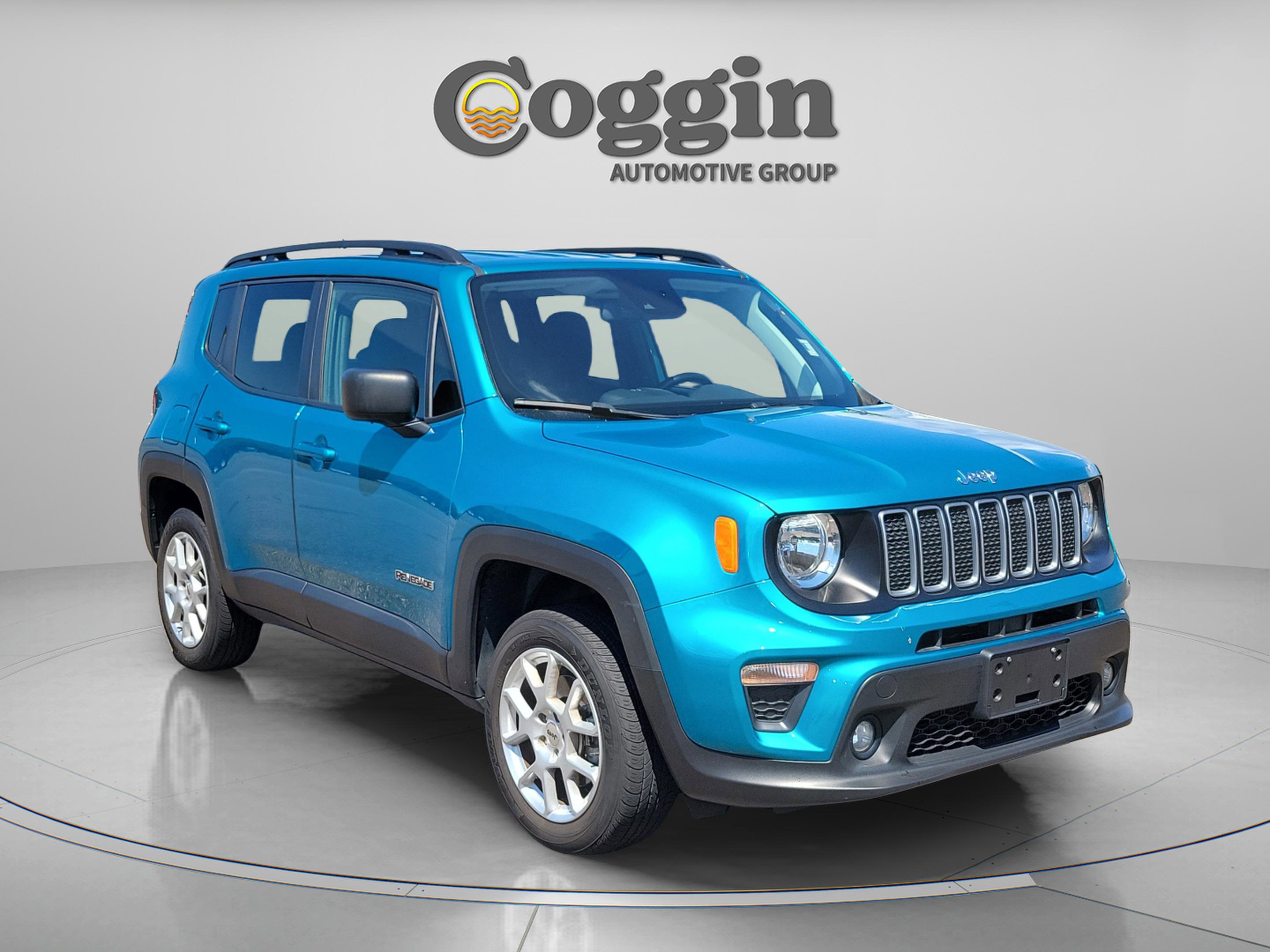 Used 2022 Jeep Renegade Latitude w/ Convenience Group AWD/4WD image 7