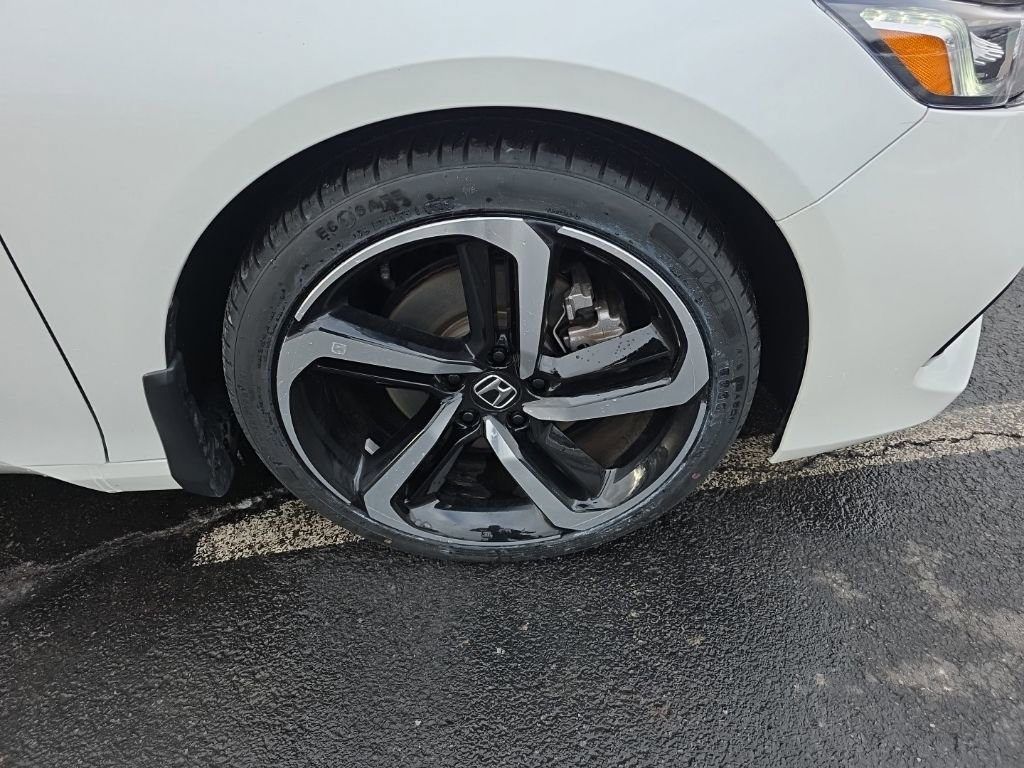 Certified 2022 Honda Accord Sport image 9