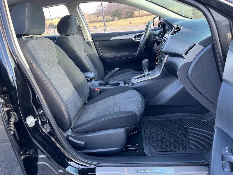Used 2014 Nissan Sentra SV image 34