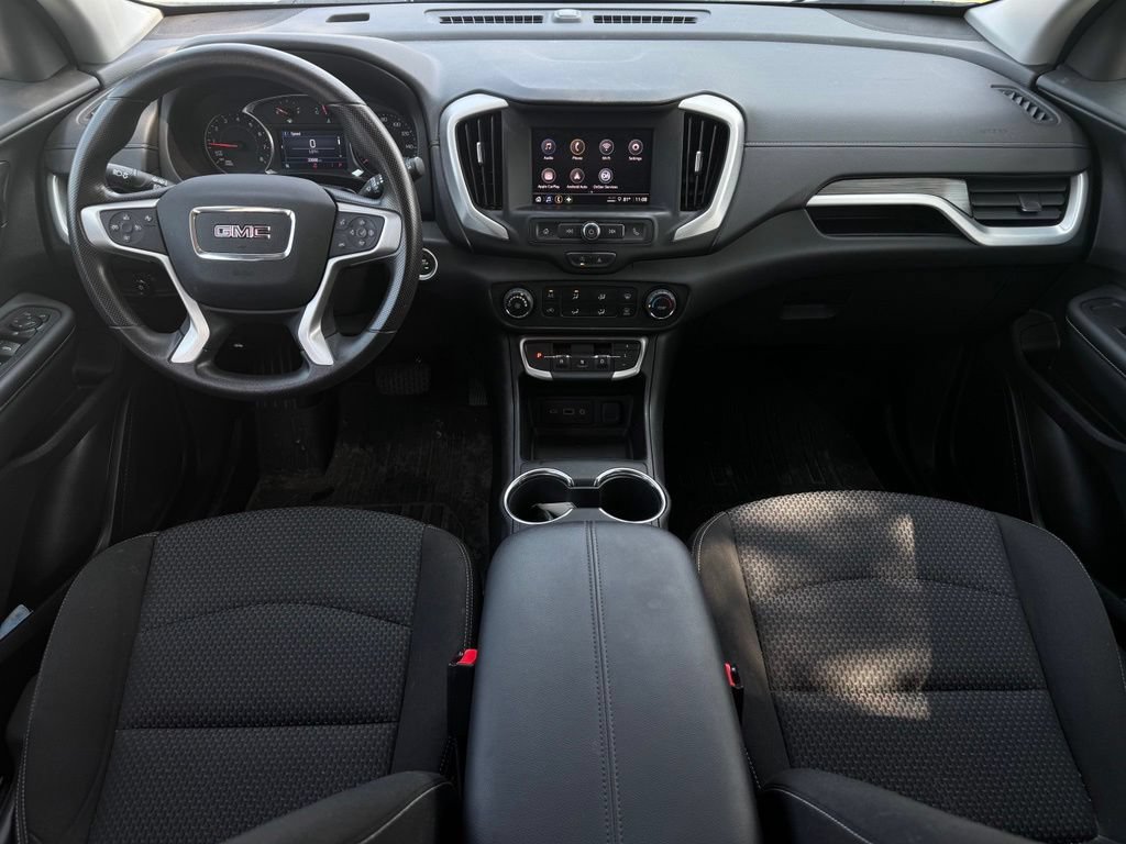 Used 2024 GMC Terrain SLE w/ Elevation Edition FWD image 16