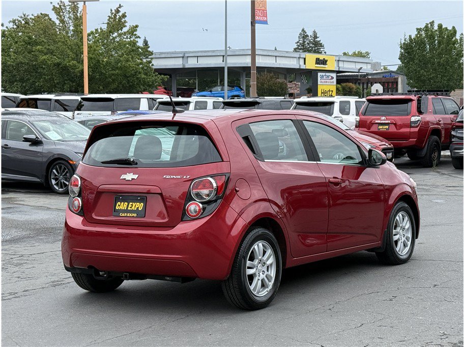Used 2014 Chevrolet Sonic LT FWD image 6