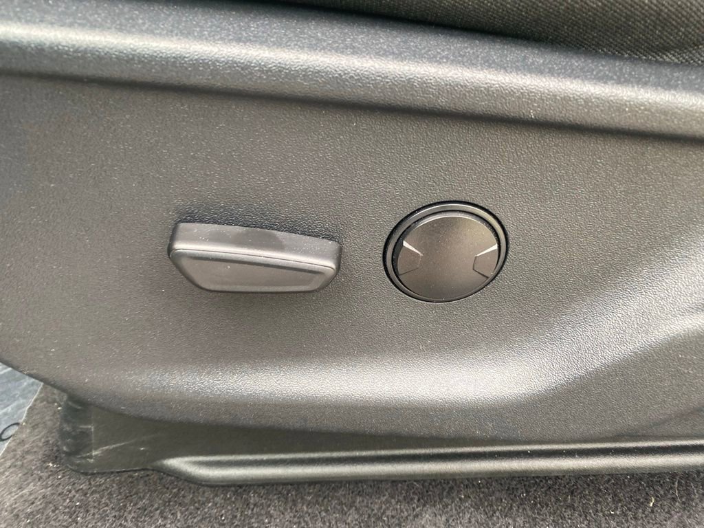 Used 2024 Ford F150 XLT image 15