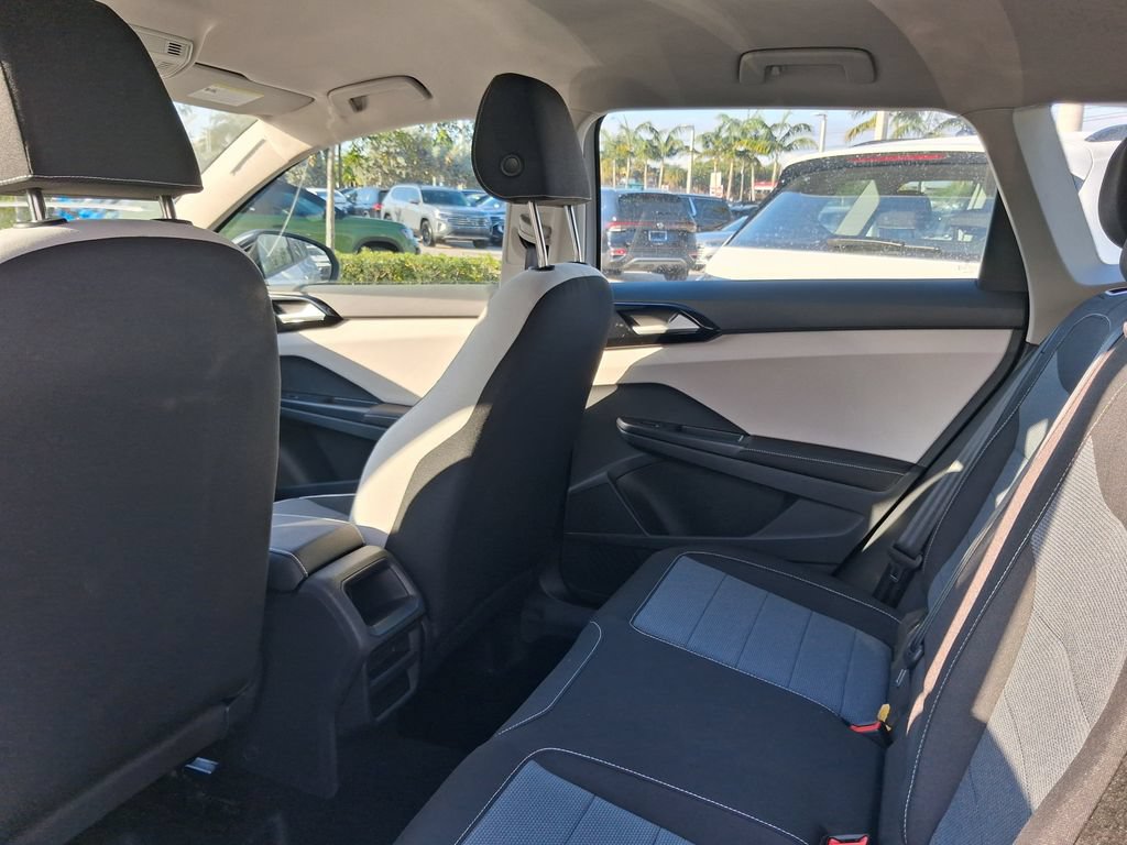 New 2026 Volkswagen Taos S FWD image 5