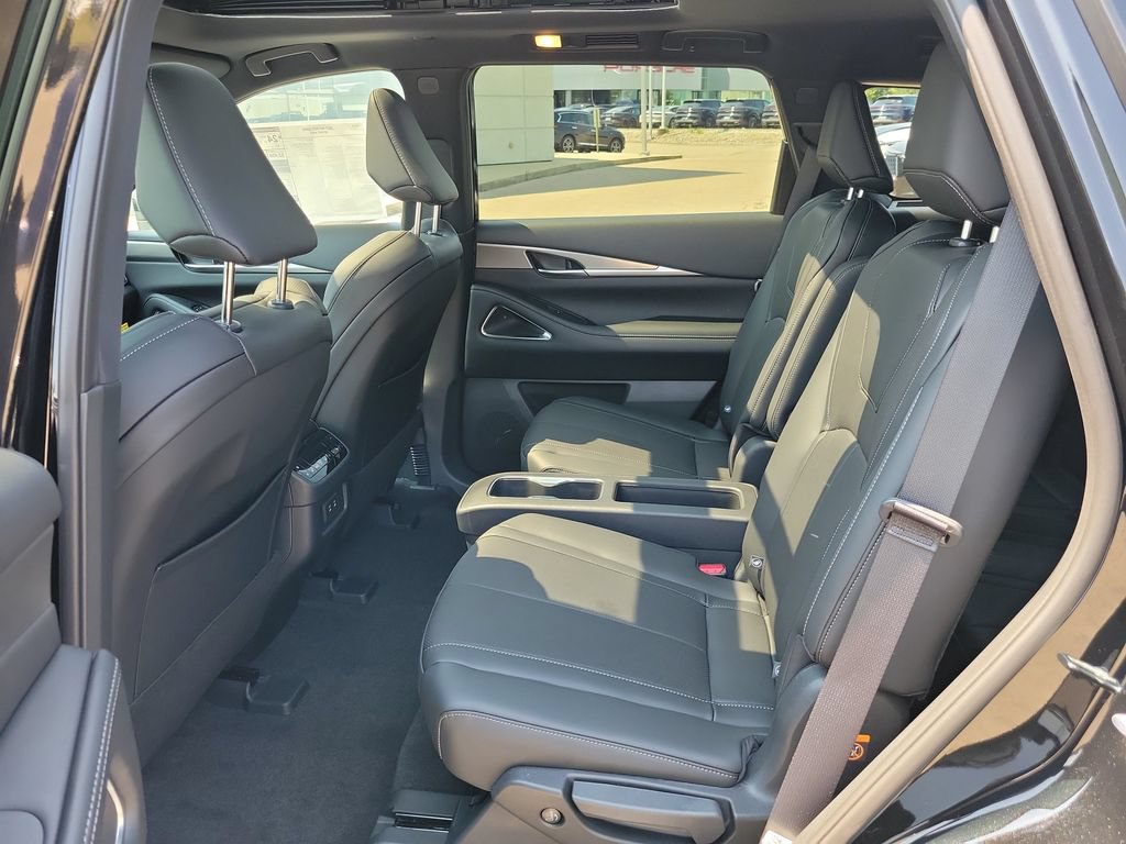 New 2027 INFINITI QX60 Sport w/ Dark Cargo Package AWD/4WD image 26