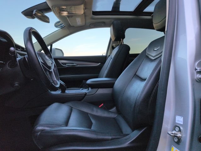 Used 2018 Cadillac XT5 Premium Luxury FWD image 24