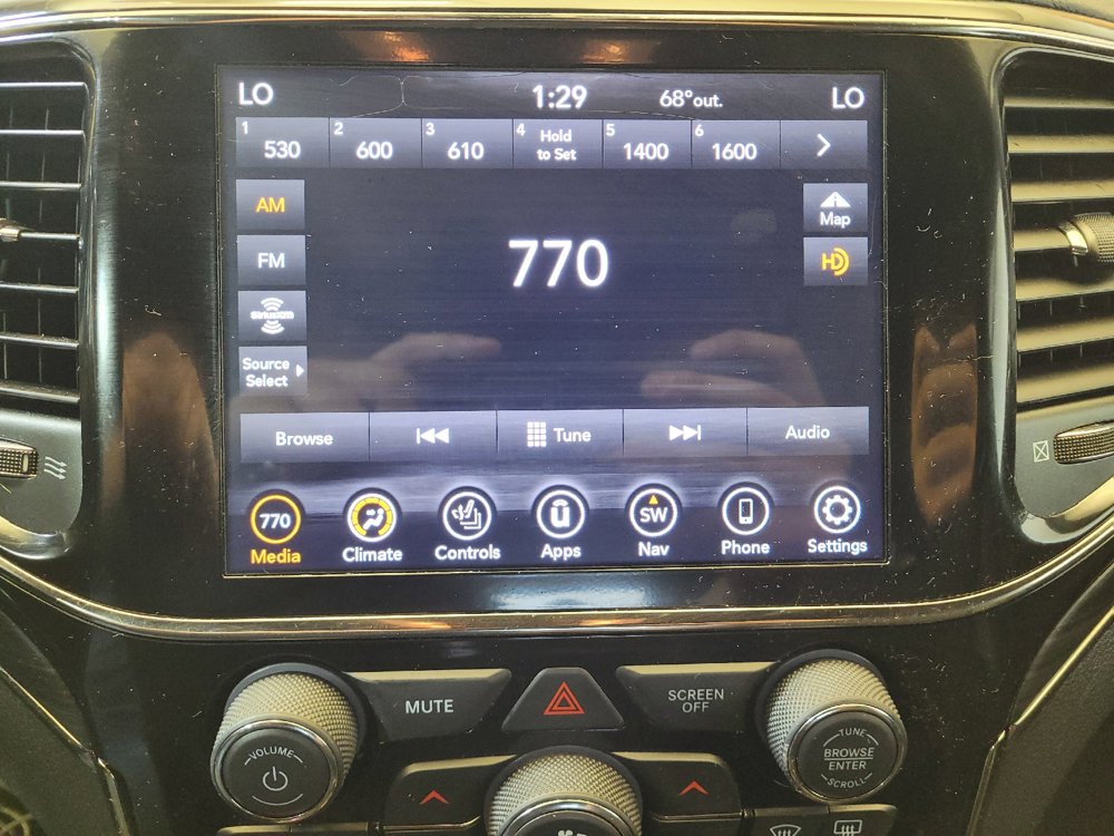 Used 2020 Jeep Grand Cherokee Limited X AWD/4WD image 25