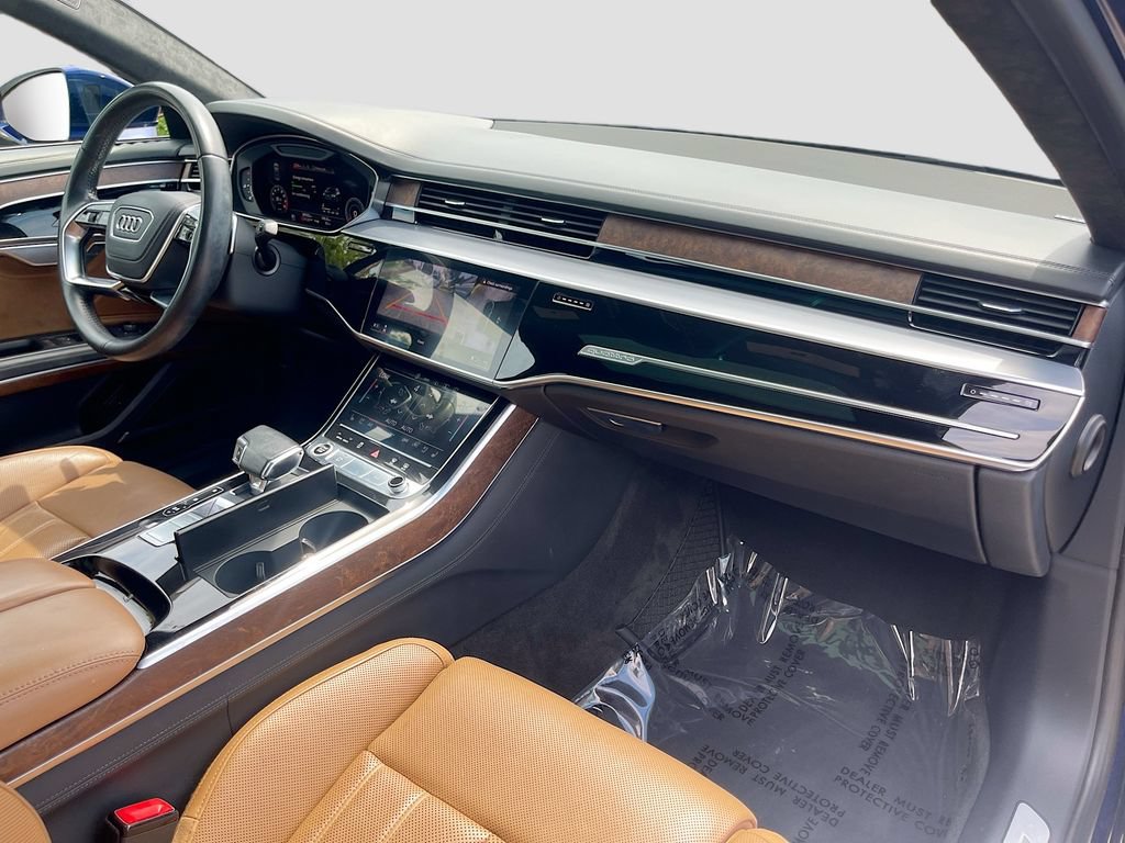 Used 2021 Audi A8 L 4.0T w/ Luxury Package AWD/4WD image 32