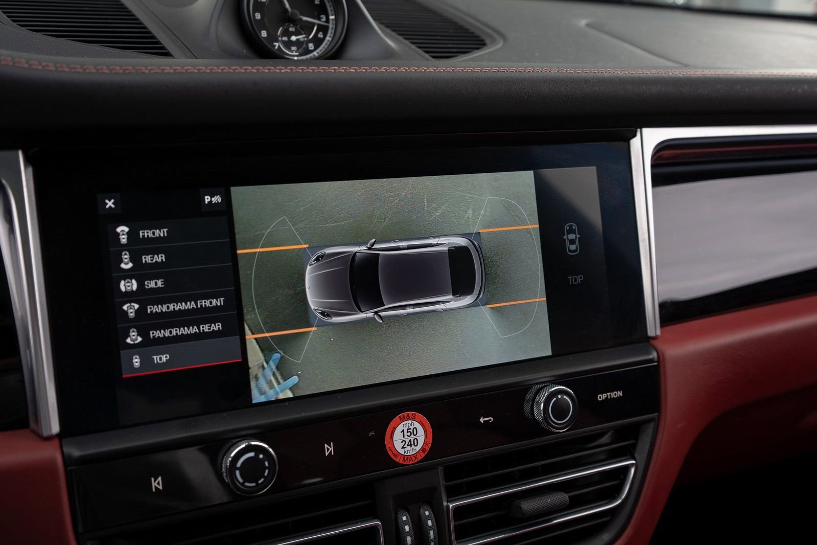 Used 2022 Porsche Macan S w/ Premium Package Plus image 47