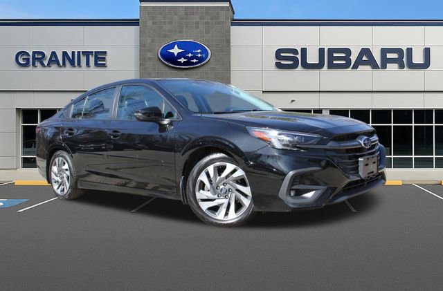 Used 2025 Subaru Legacy Limited image 3