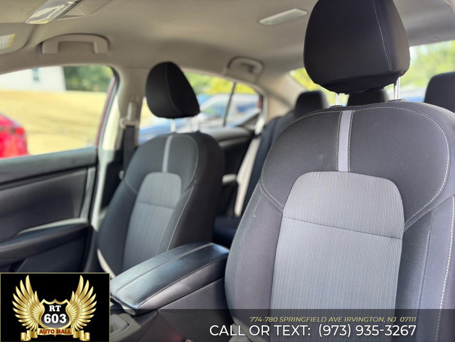 Used 2024 Nissan Sentra SV FWD image 18