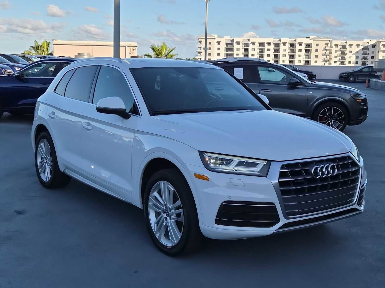 Used 2019 Audi Q5 2.0T Premium Plus w/ Premium Plus Package image 8