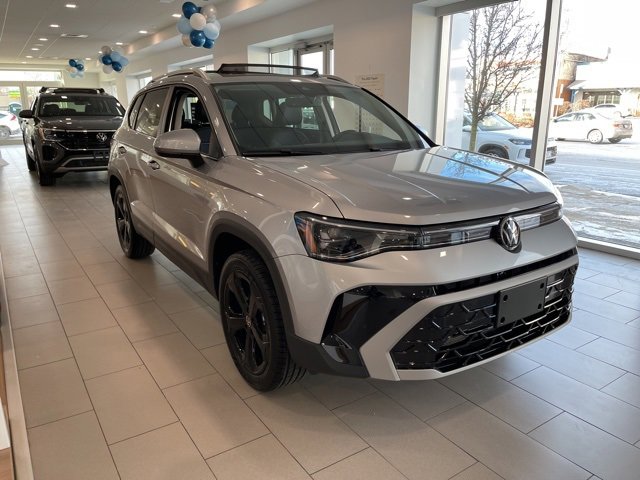 New 2026 Volkswagen Taos SEL image 5