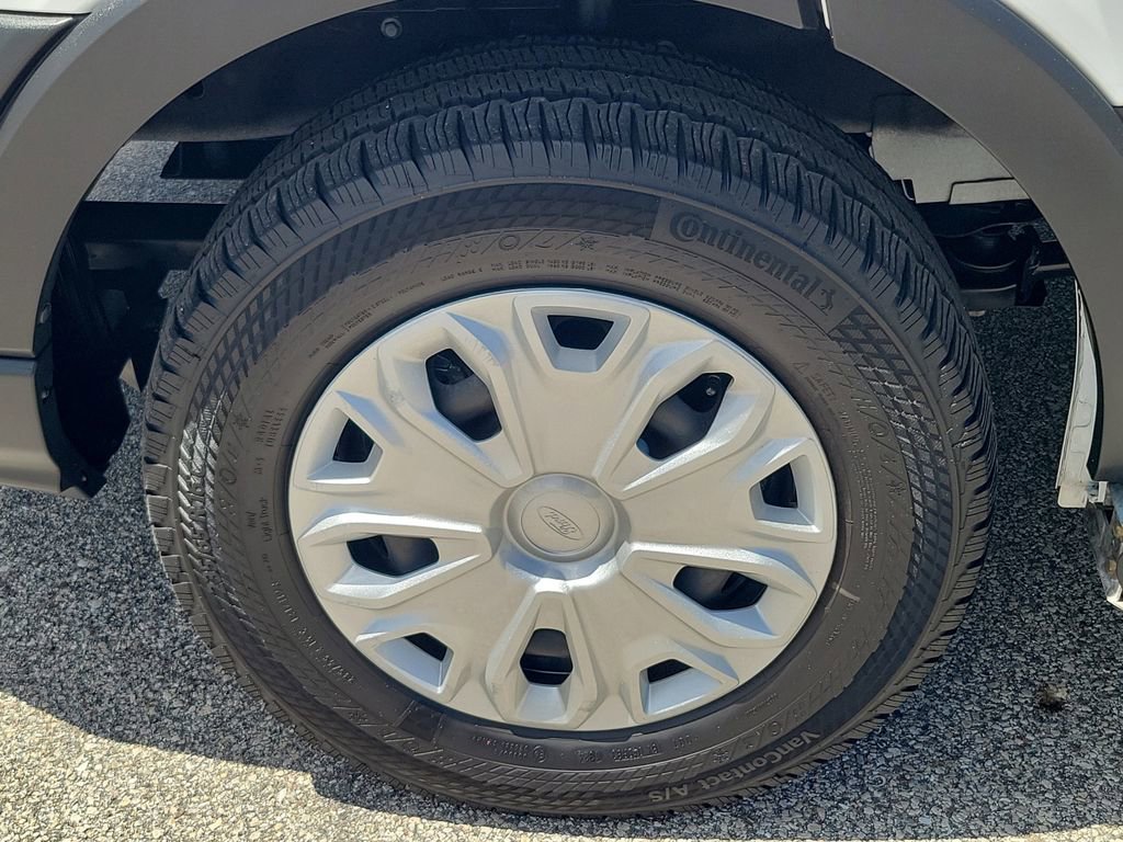 Used 2024 Ford Transit 250 Low Roof w/ Exterior Upgrade Package image 12