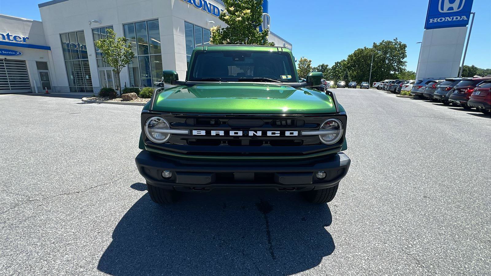 Used 2025 Ford Bronco Outer Banks AWD/4WD image 9