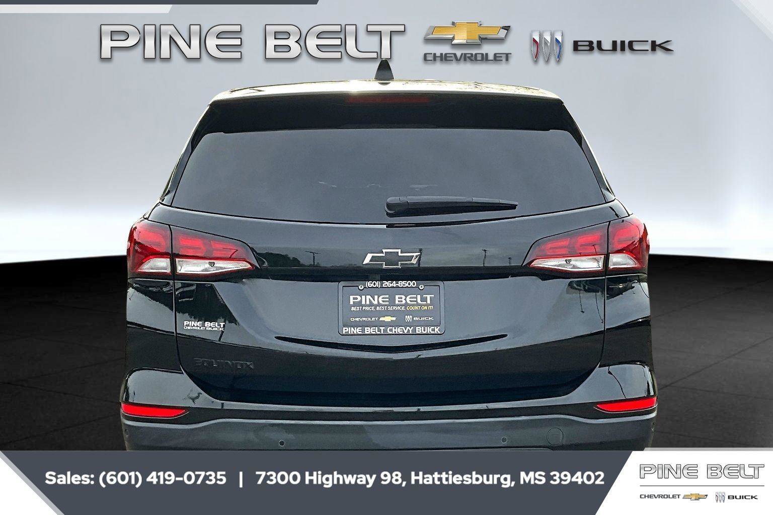 Used 2024 Chevrolet Equinox LS w/ LS Convenience Package image 4