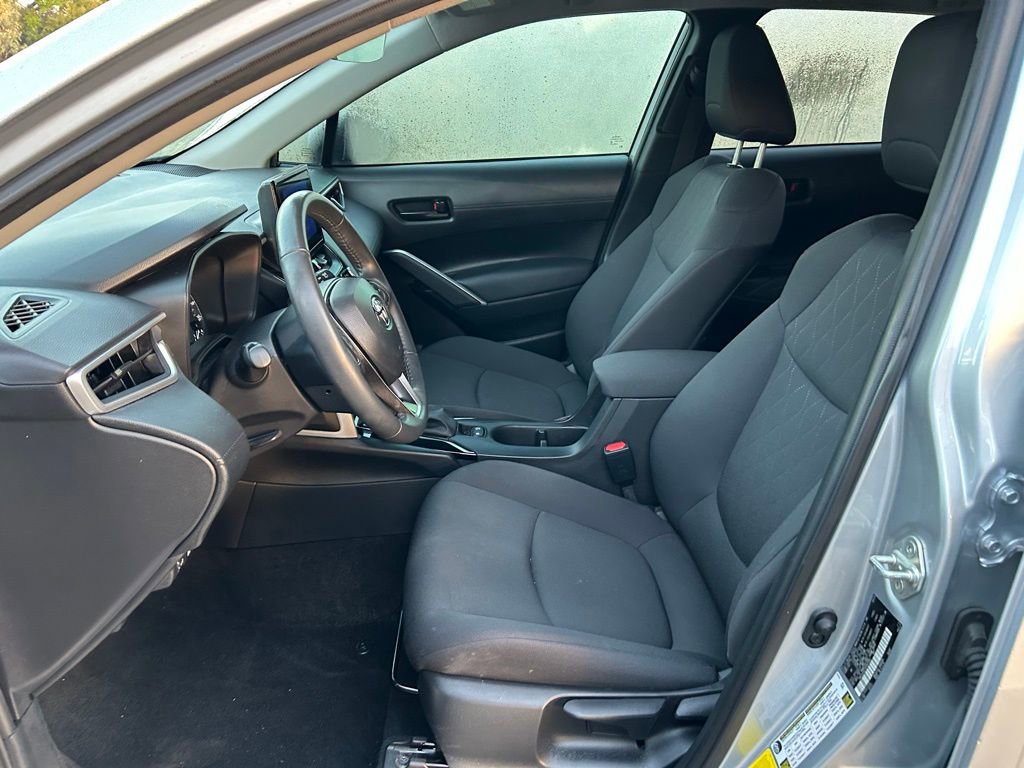 Used 2024 Toyota Corolla Cross LE image 14