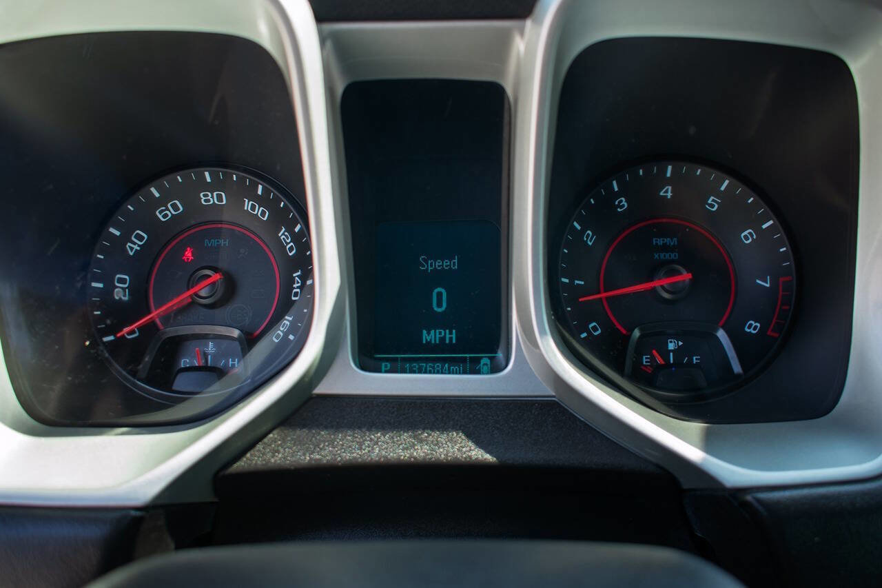 Used 2014 Chevrolet Camaro LT RWD image 21