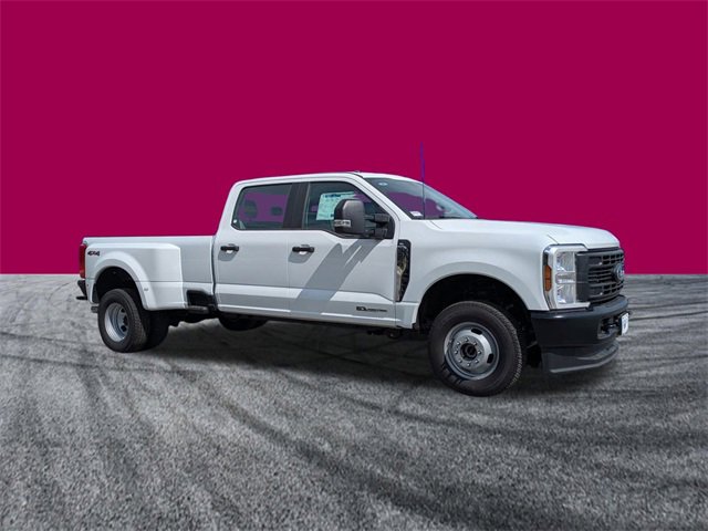 New 2026 Ford F350 XL image 2