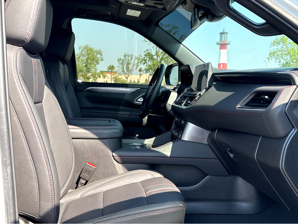 Used 2024 Chevrolet Tahoe RST w/ Luxury Package RWD image 9