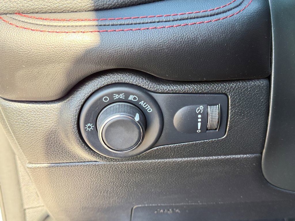 Used 2026 Dodge Durango GT AWD/4WD image 22