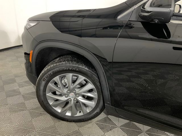 Used 2025 Buick Enclave Preferred image 38