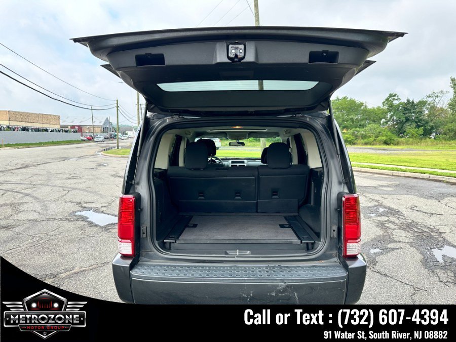 Used 2011 Dodge Nitro Heat AWD/4WD image 14