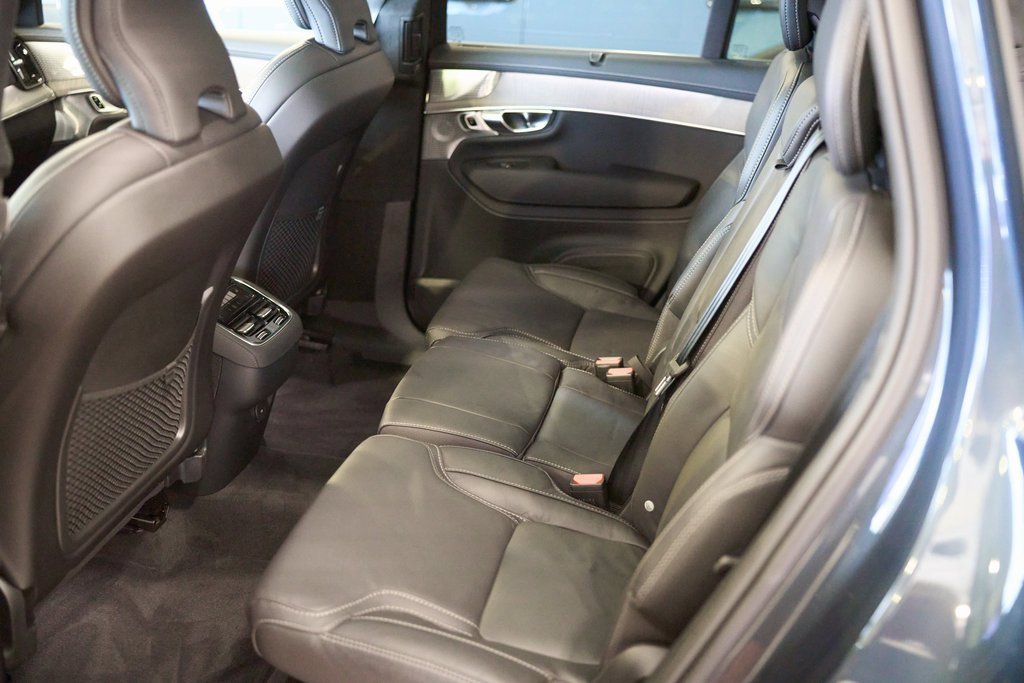 New 2025 Volvo XC90 B6 Ultra w/ Lounge Package image 14