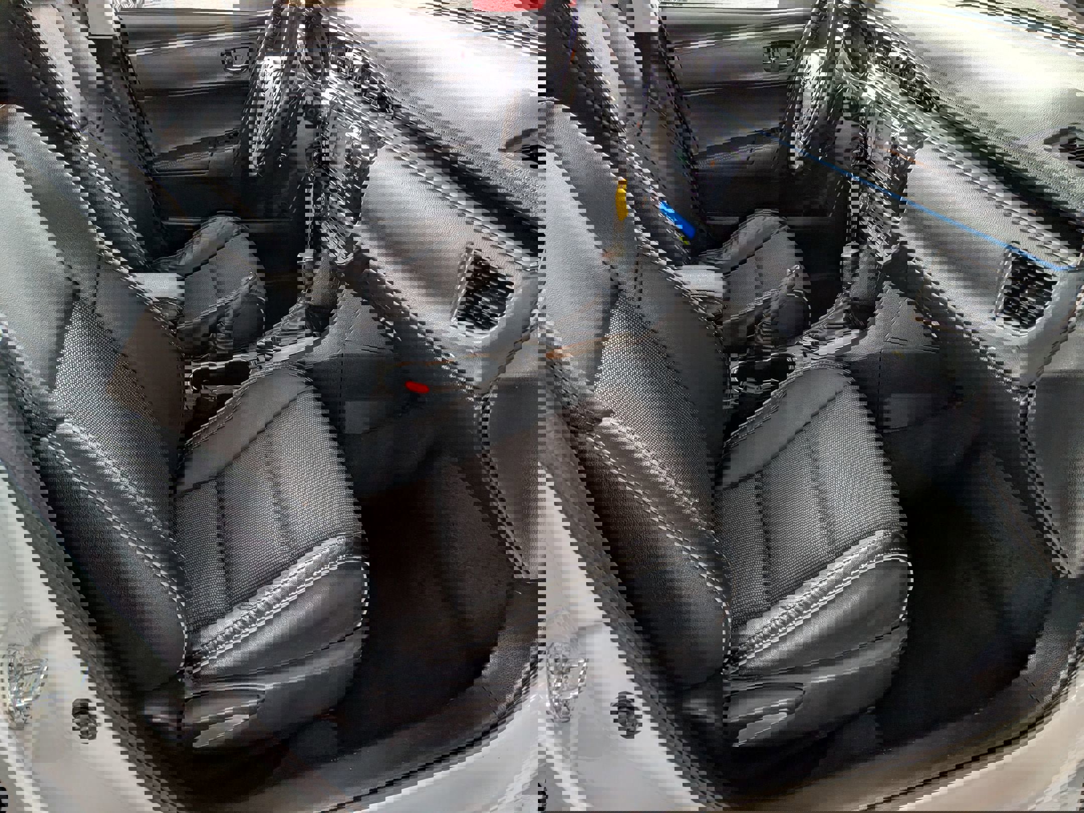 Used 2016 Toyota Corolla S image 33