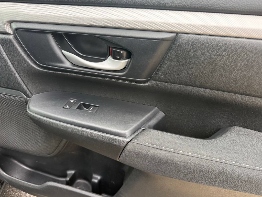 Used 2019 Honda CR-V LX image 45