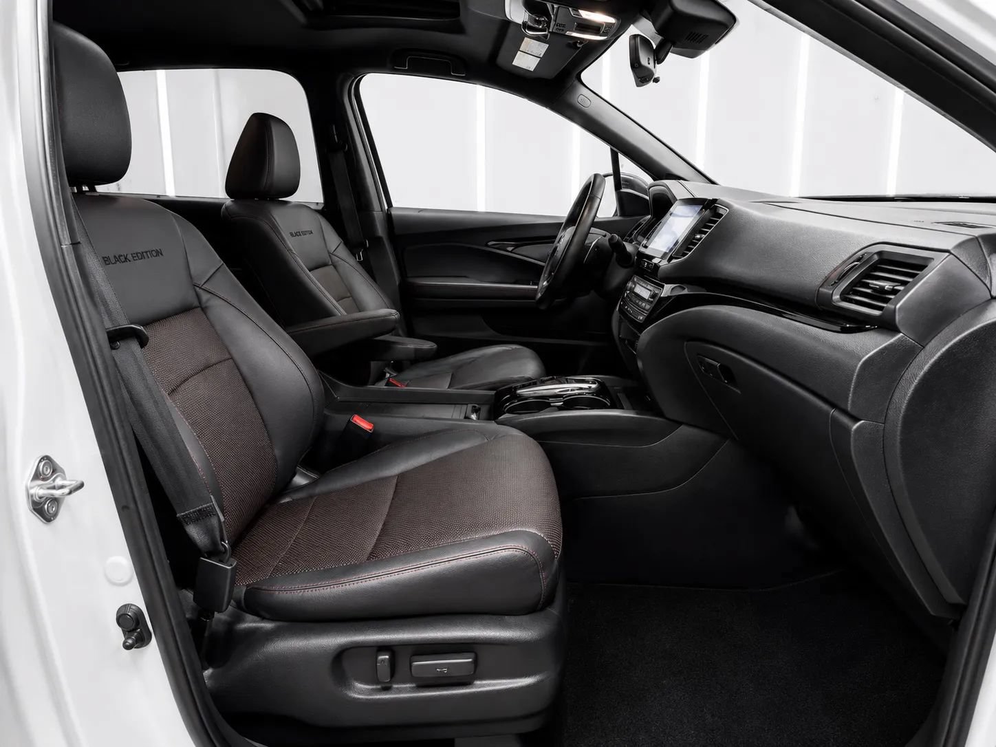 Used 2023 Honda Ridgeline Black Edition image 17