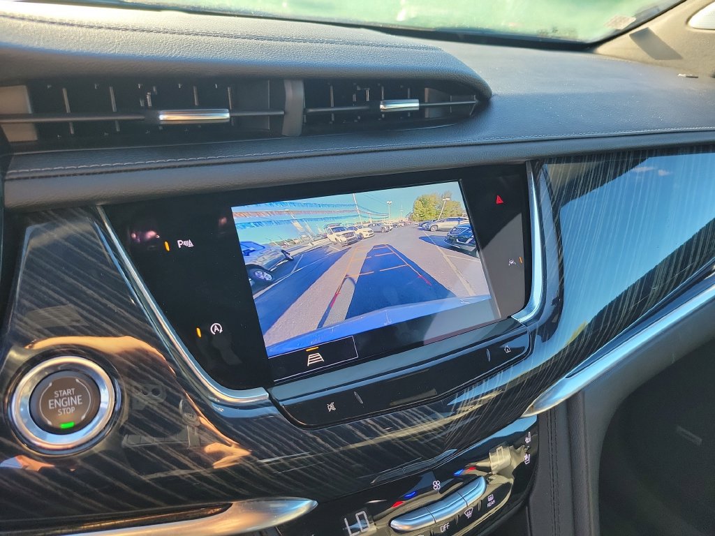 Used 2024 Cadillac XT6 Premium Luxury AWD/4WD image 32