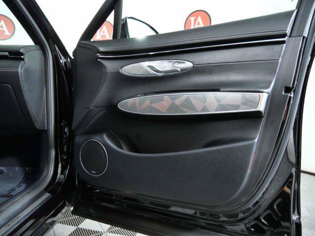 Used 2024 Genesis GV70 3.5T Sport w/ Sport Advanced Package AWD/4WD image 27