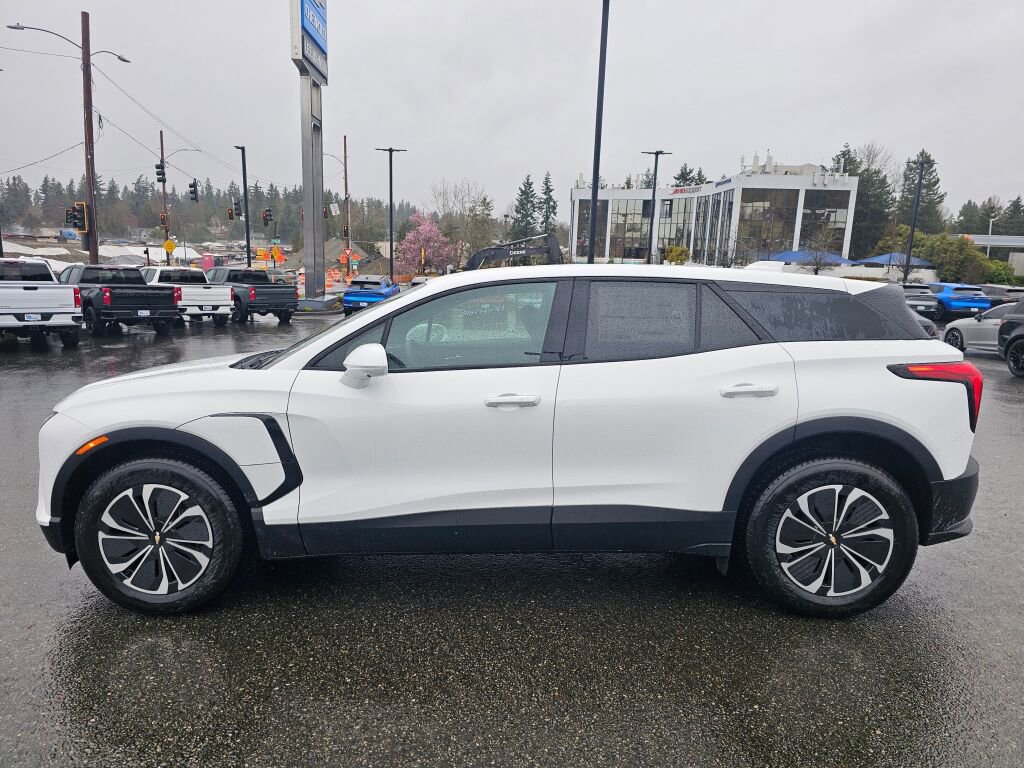 New 2026 Chevrolet Blazer EV LT image 8