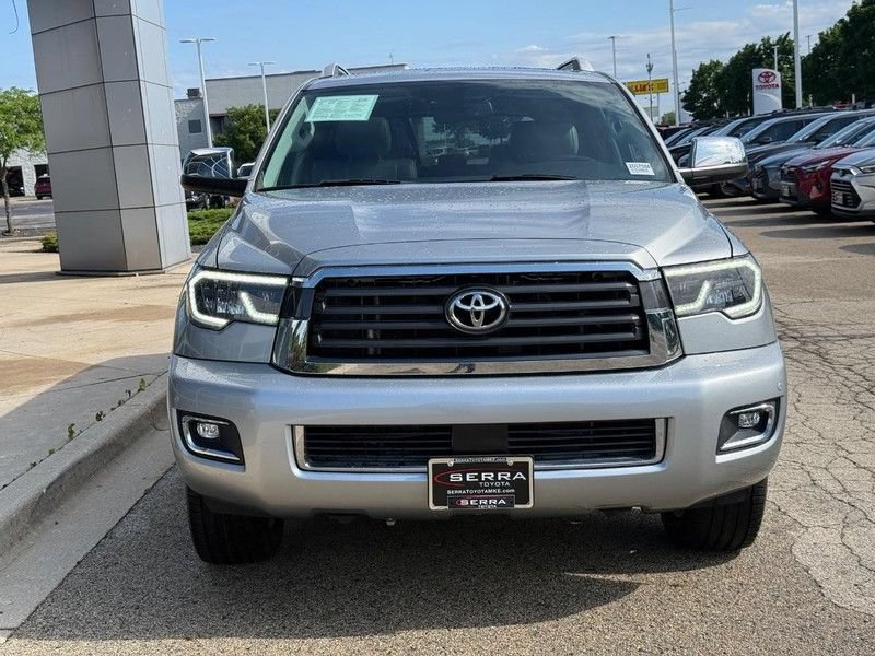 Used 2020 Toyota Sequoia Limited w/ Safety & Convenience Package AWD/4WD image 8